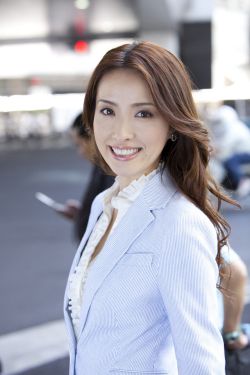 流水迢迢